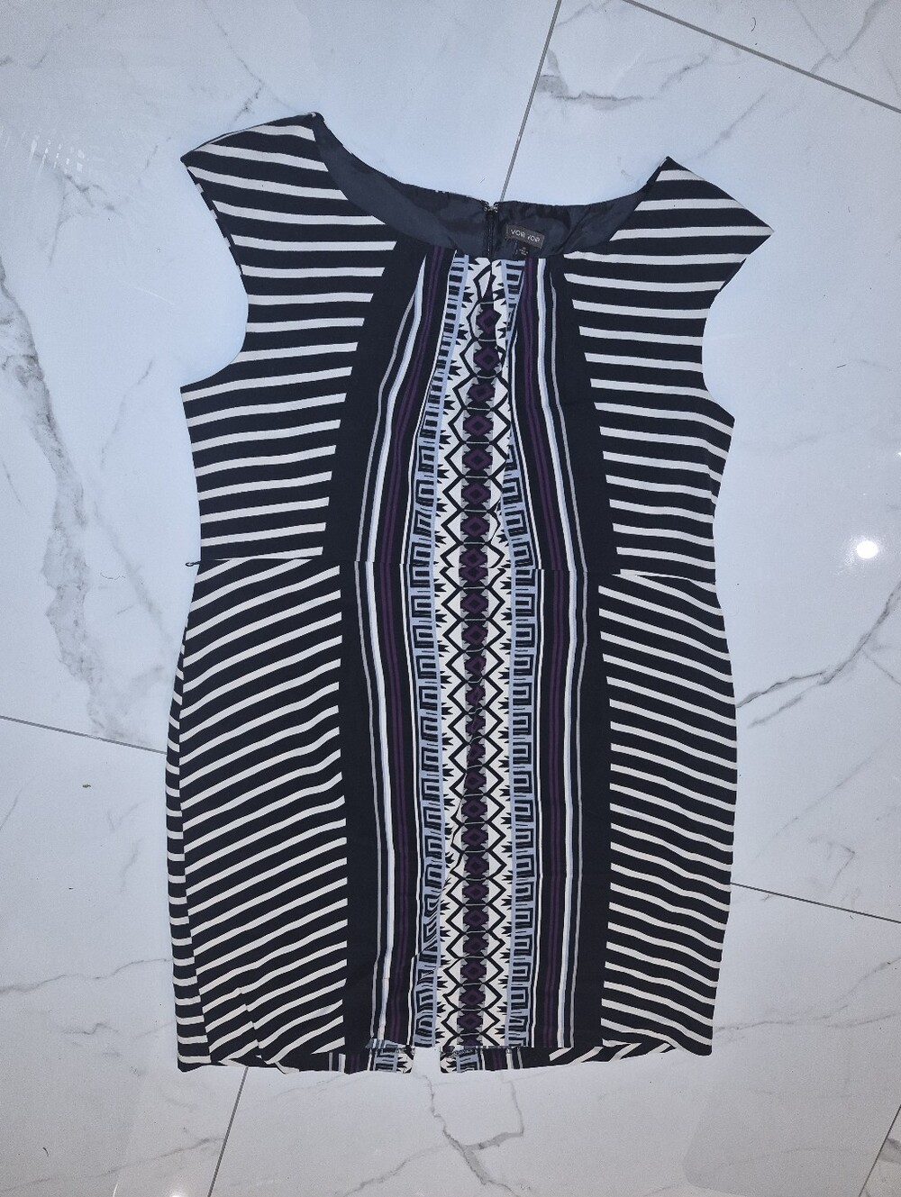 Voir Voir Black and White Purple Striped Pencil Skirt with Center Pattern